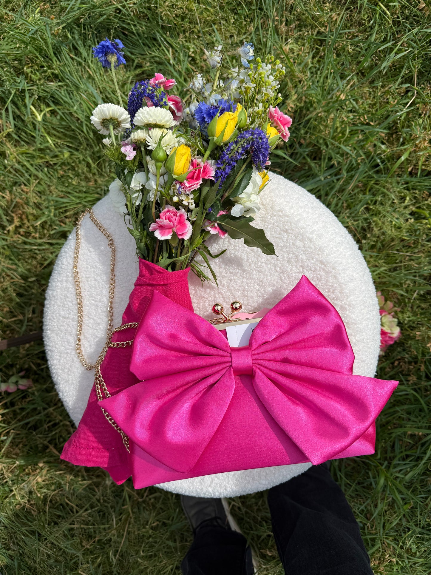 Bow tastic handbag!!