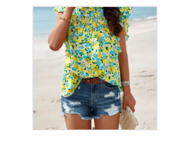 Floral “fluffy” sleeve top