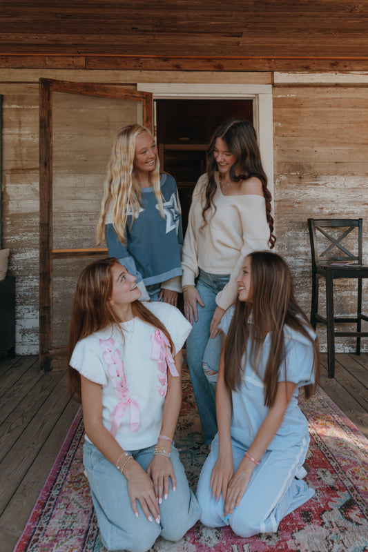 Layered star long-sleeved! ✨