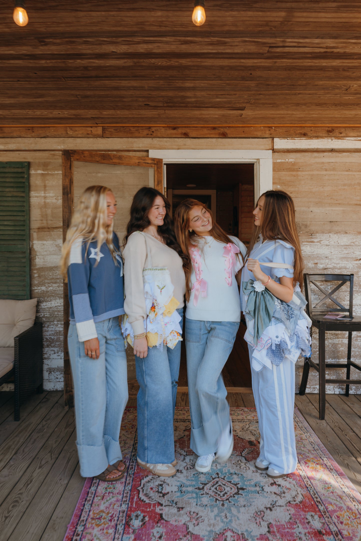 Light WASH cuff jeans