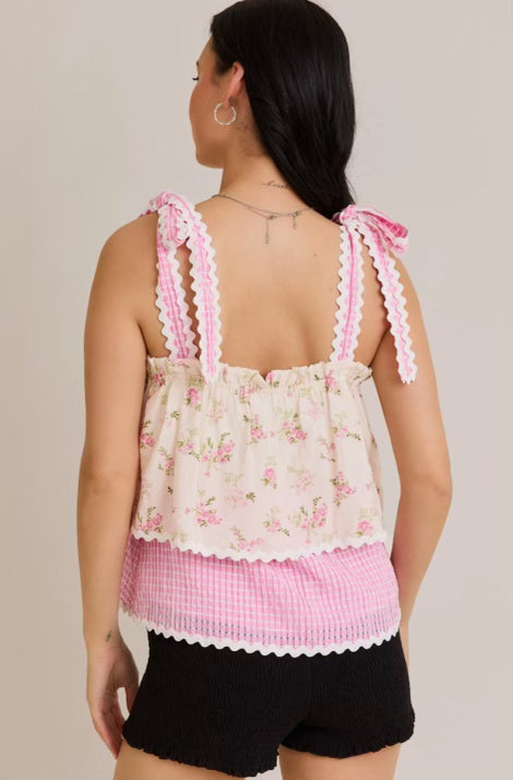Love shack, fancy Lacey lady’s top!
