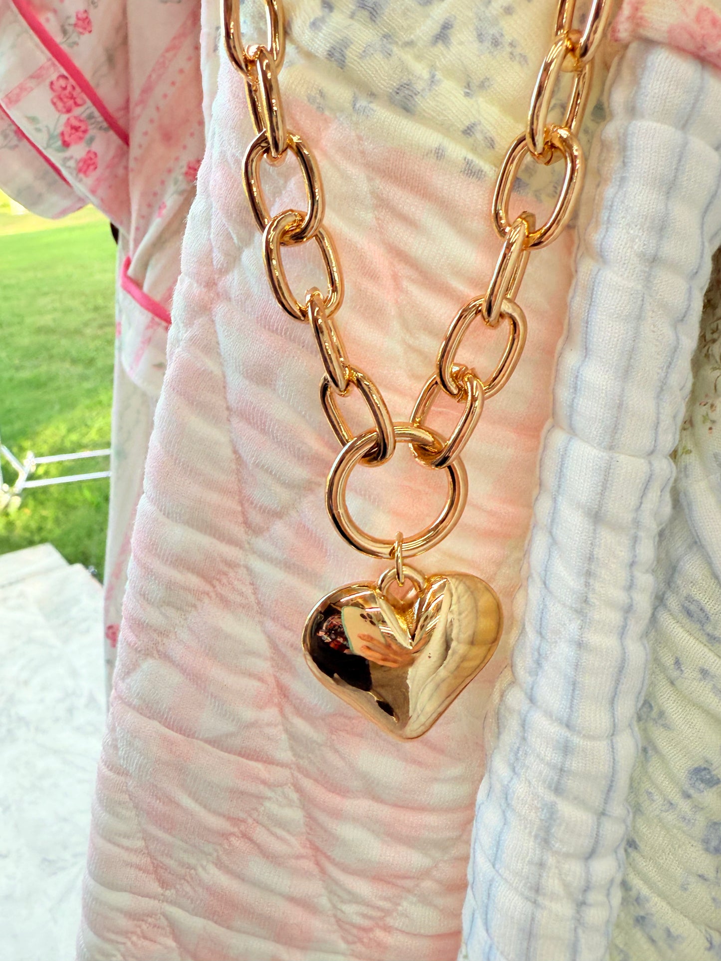 Chunky Heart Necklace!!