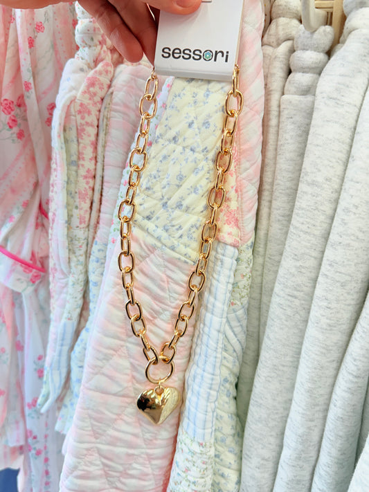 Chunky Heart Necklace!!